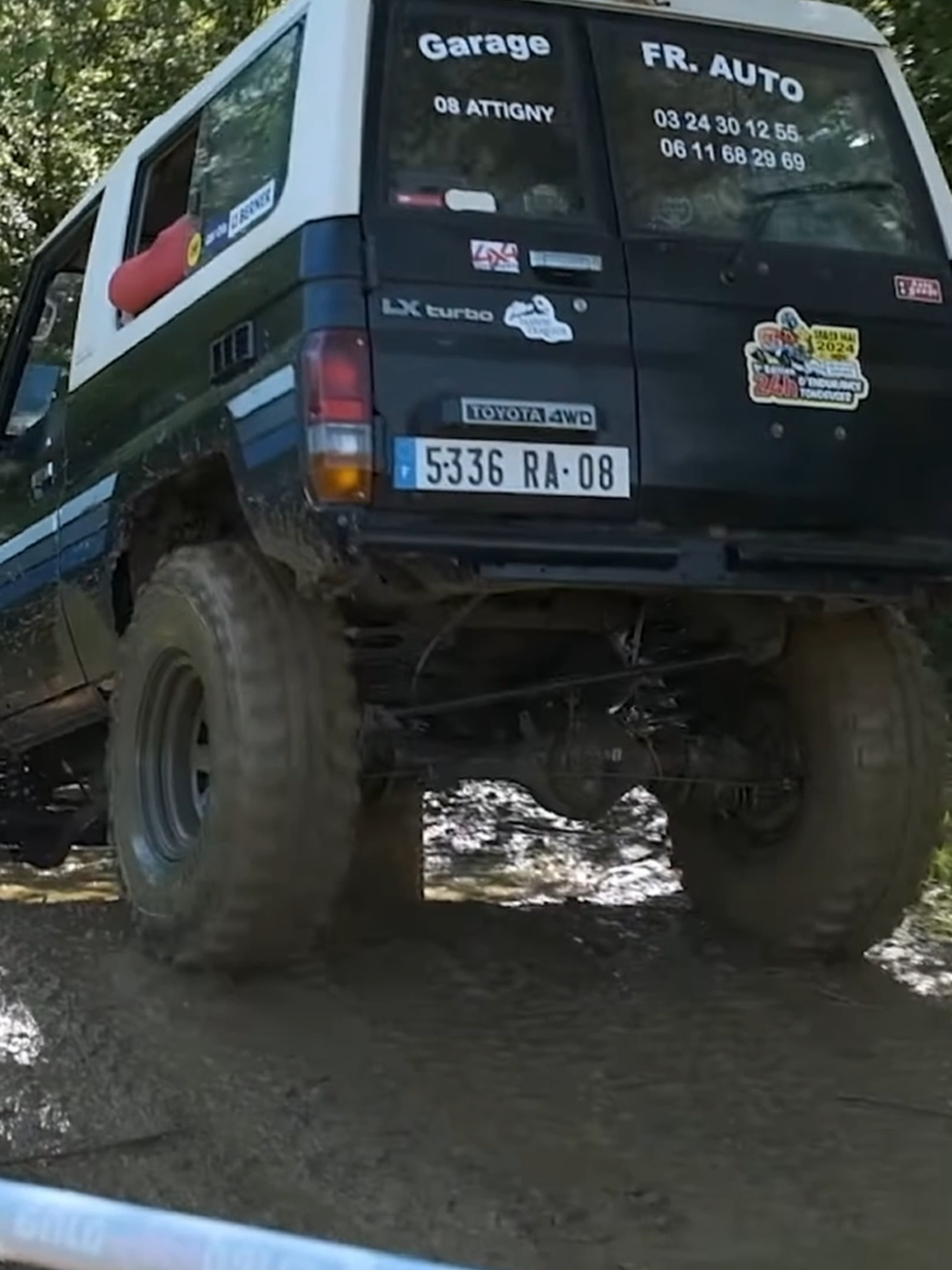 @4wd Around The World