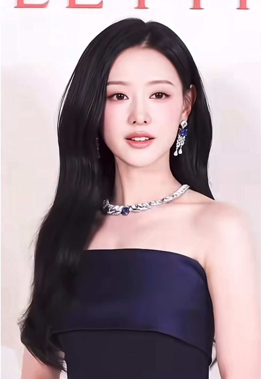 @Ái Tân Giác La Cẩm Ngọc