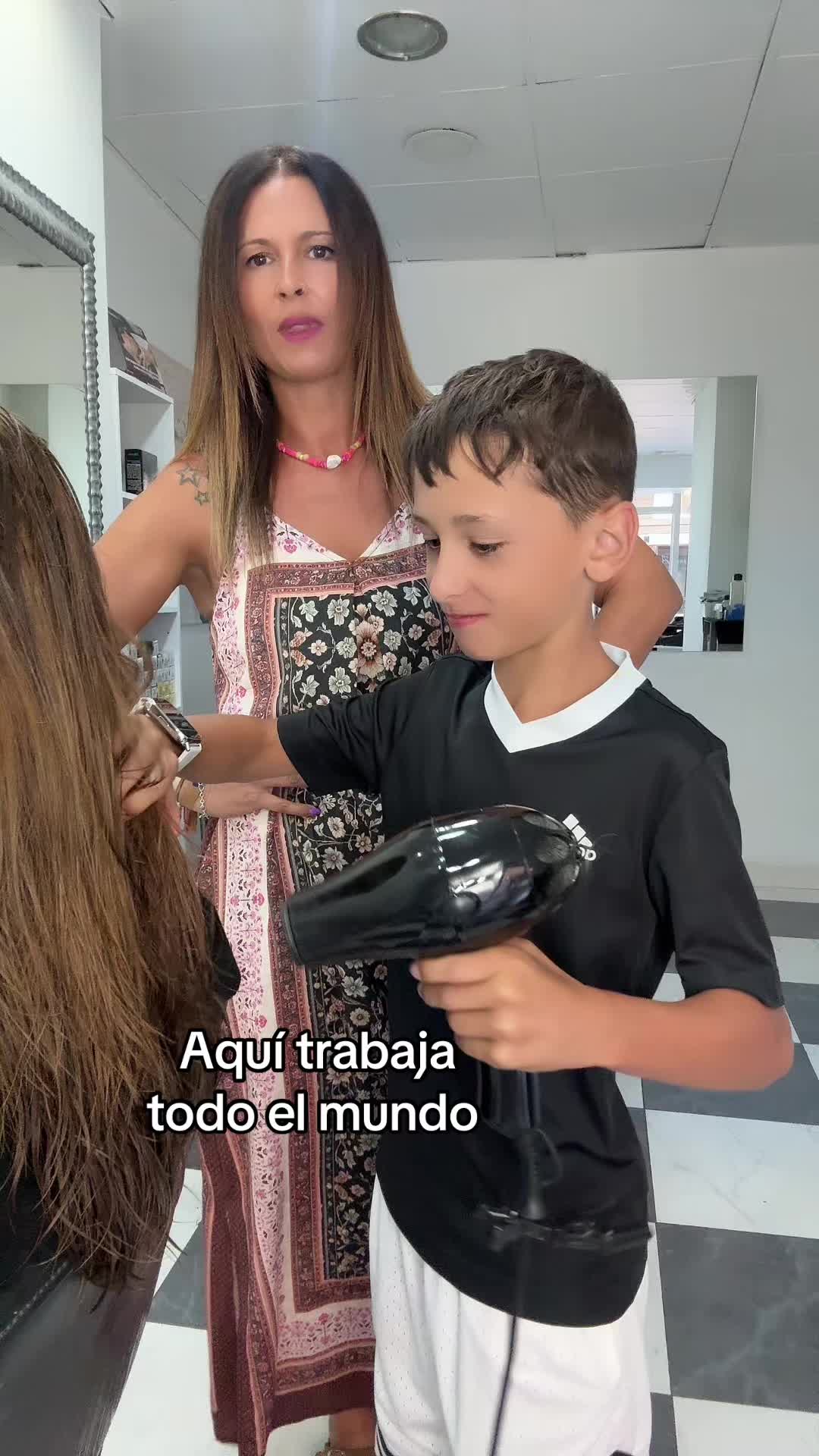 @AinaraAntolinGonzalez
