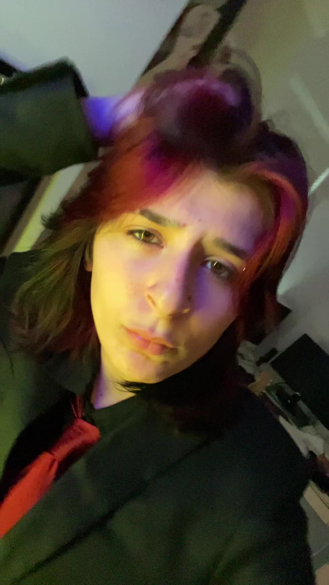@Notlil_55