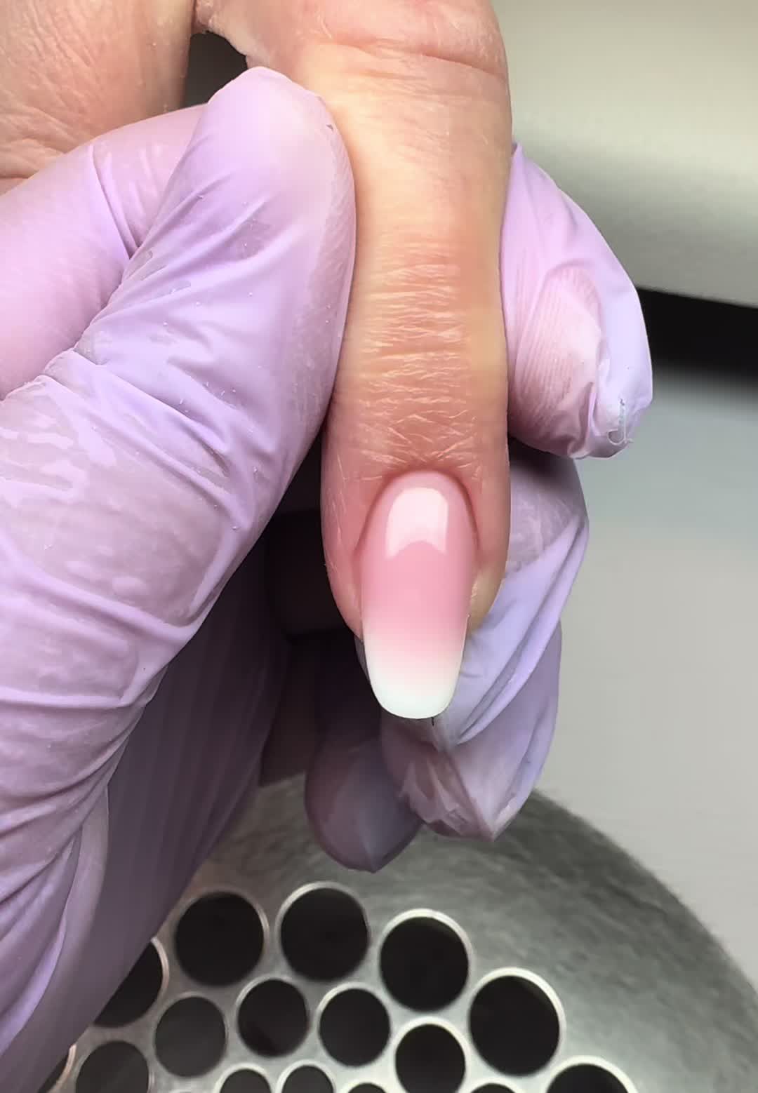 @nails_by_vivien_