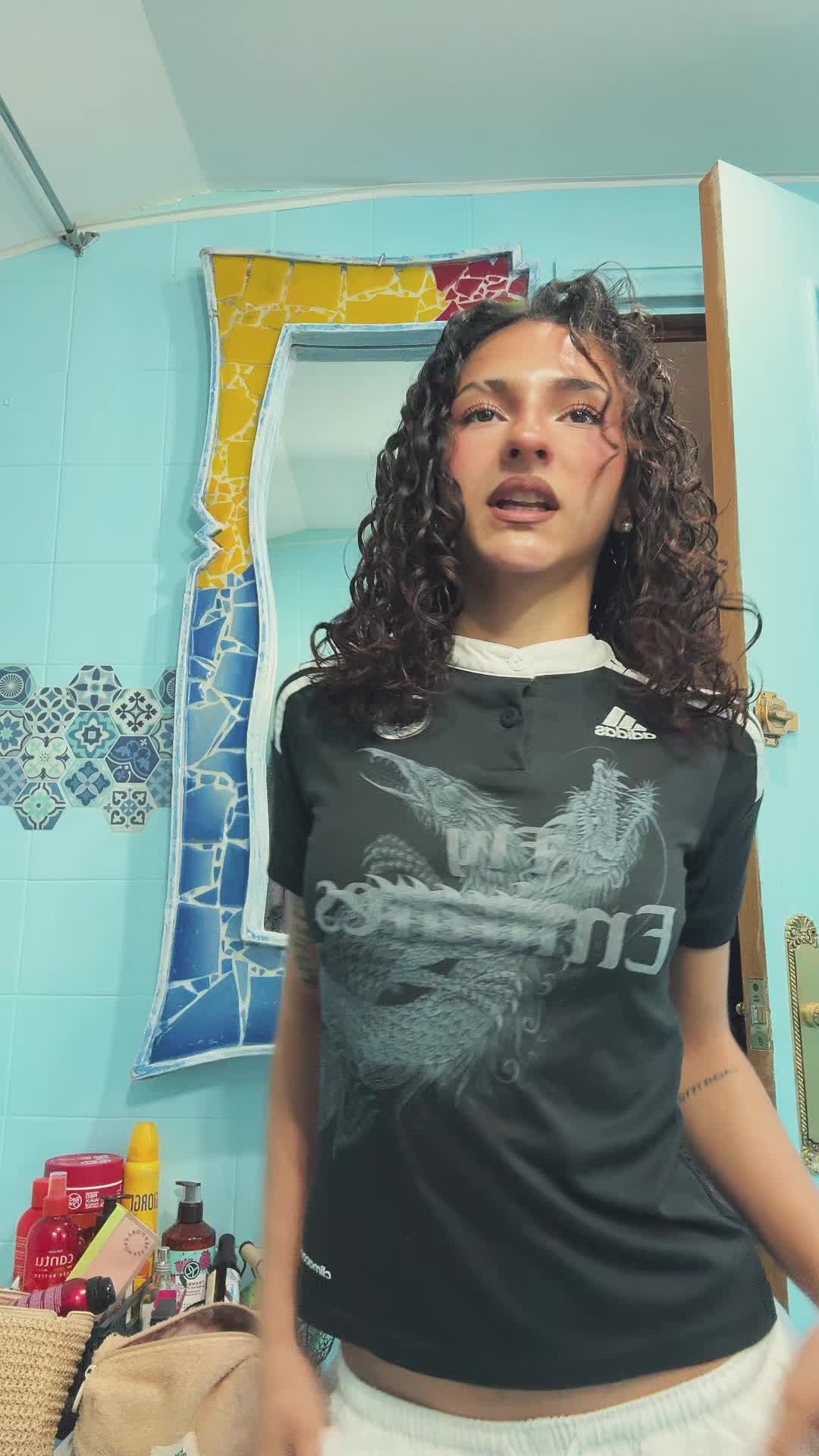 @GABRIELA