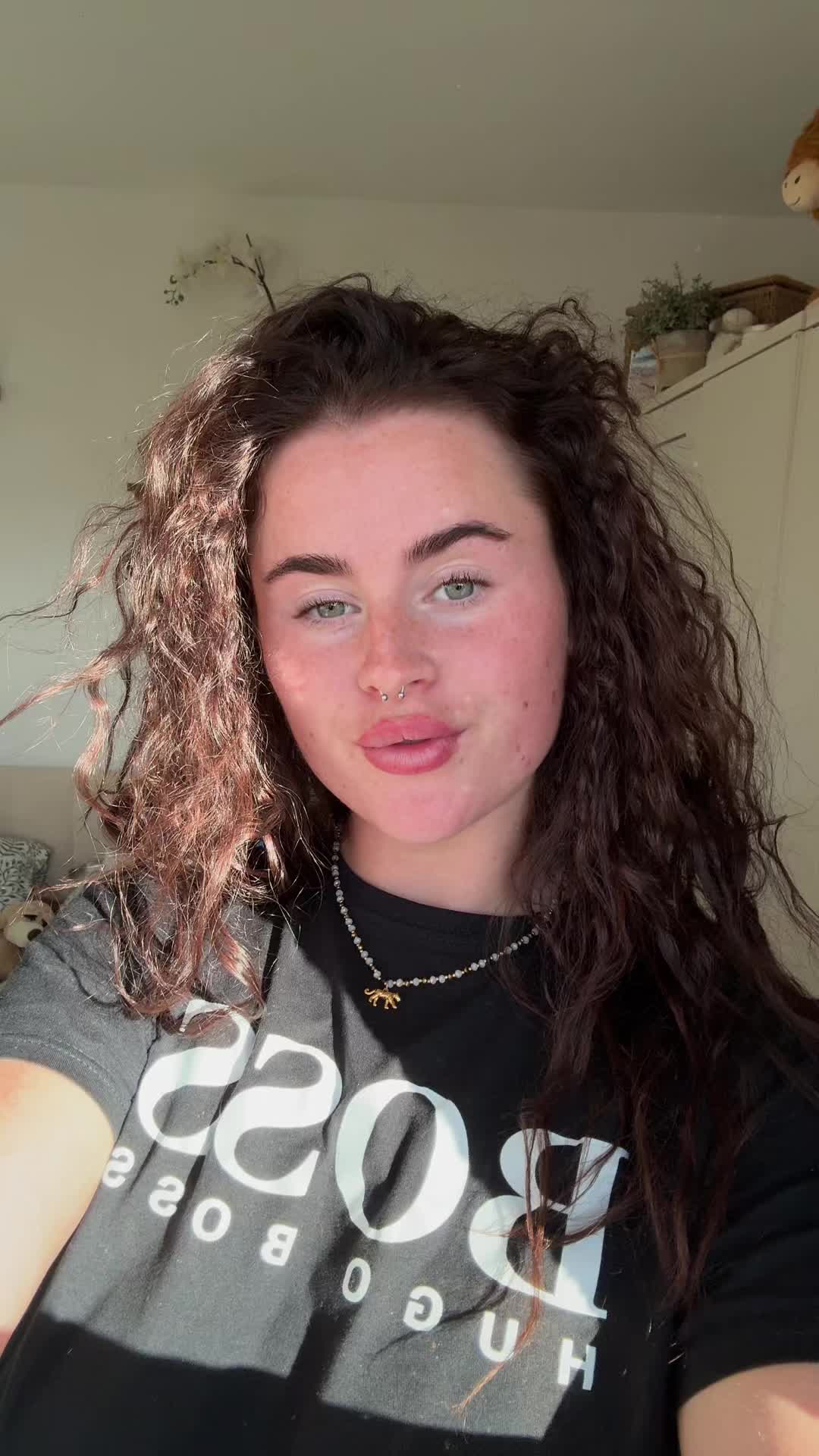 @✨✨LAUREN.LUCY✨✨