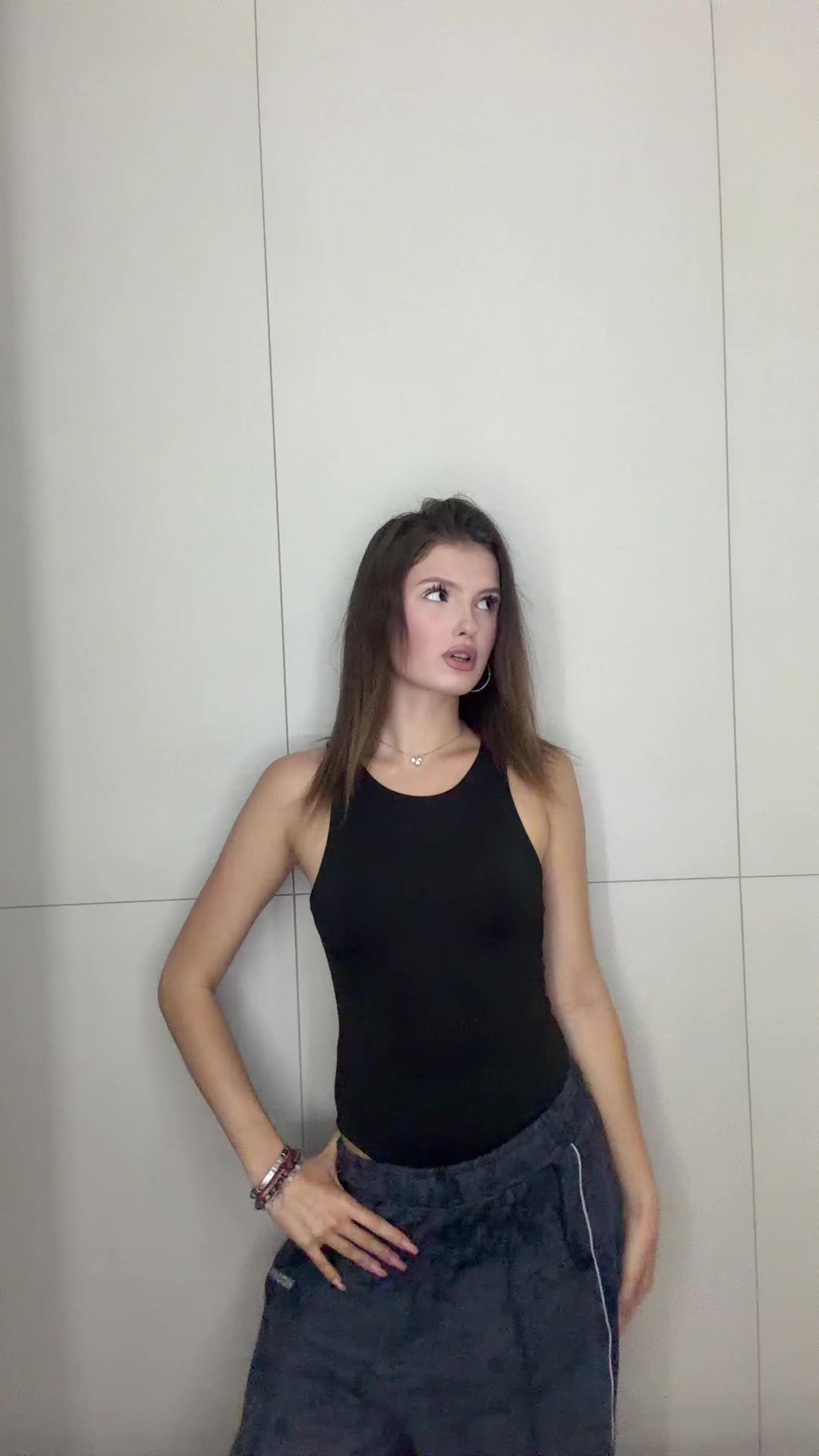 @ELIZAVETA NOVIKOVA