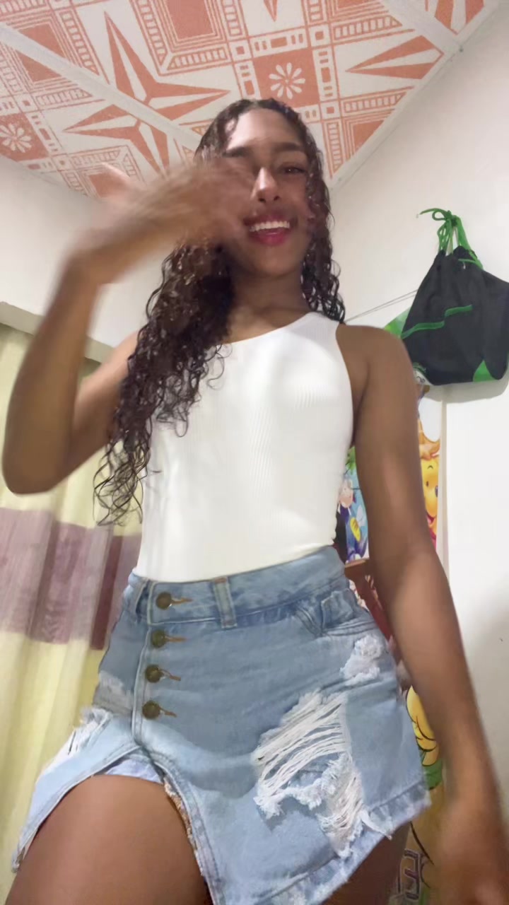@🦋
