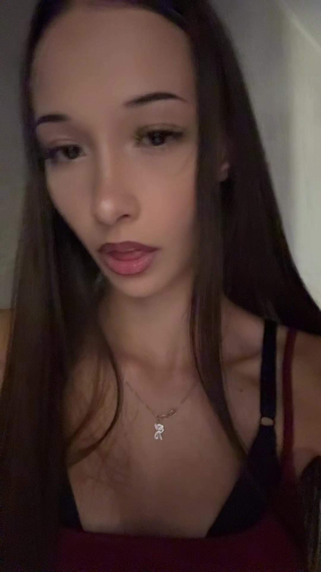 @𝓇𝒾𝓈𝓈𝒽𝒶🤎