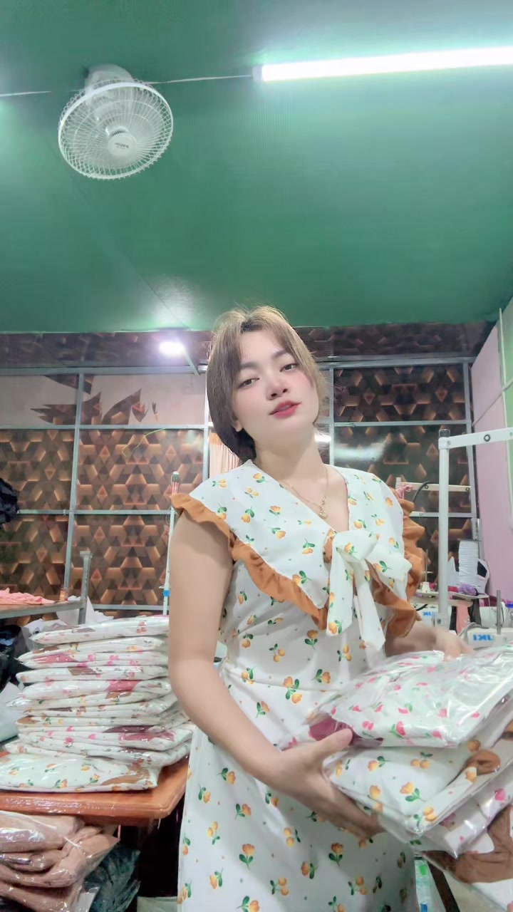 @S Khin Aye T99 အထည်ချုပ်စက်ရုံ