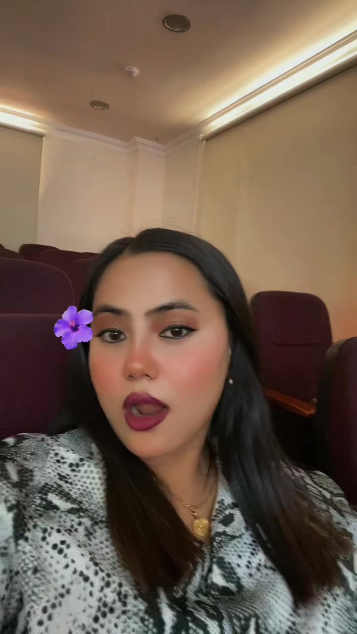@✨a.deepti🦋💫