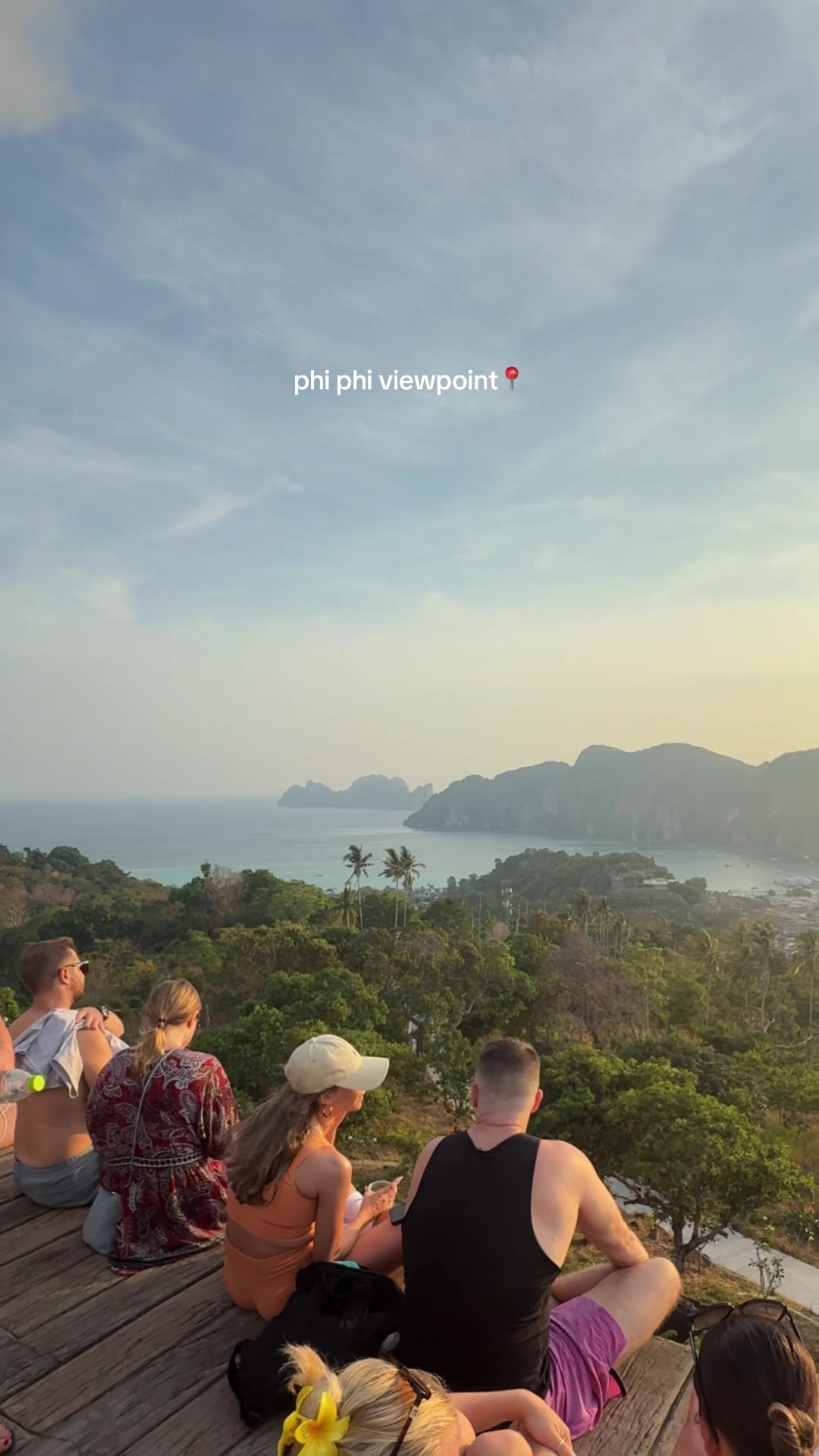 @Tia | thatgirlwhotravels