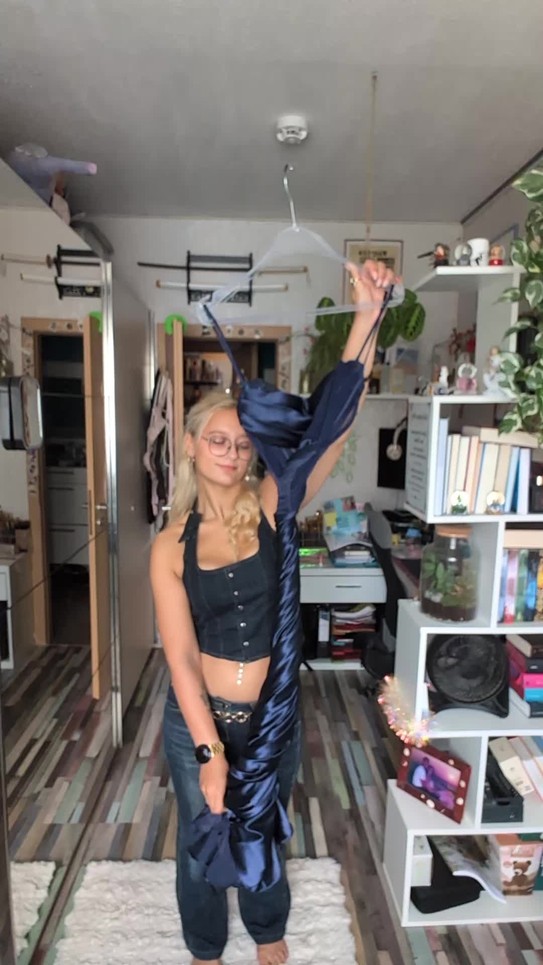 @Kira
