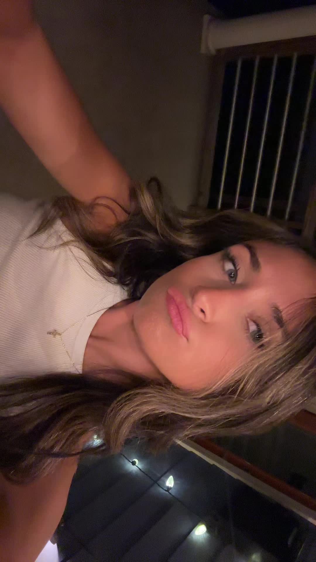 @julia