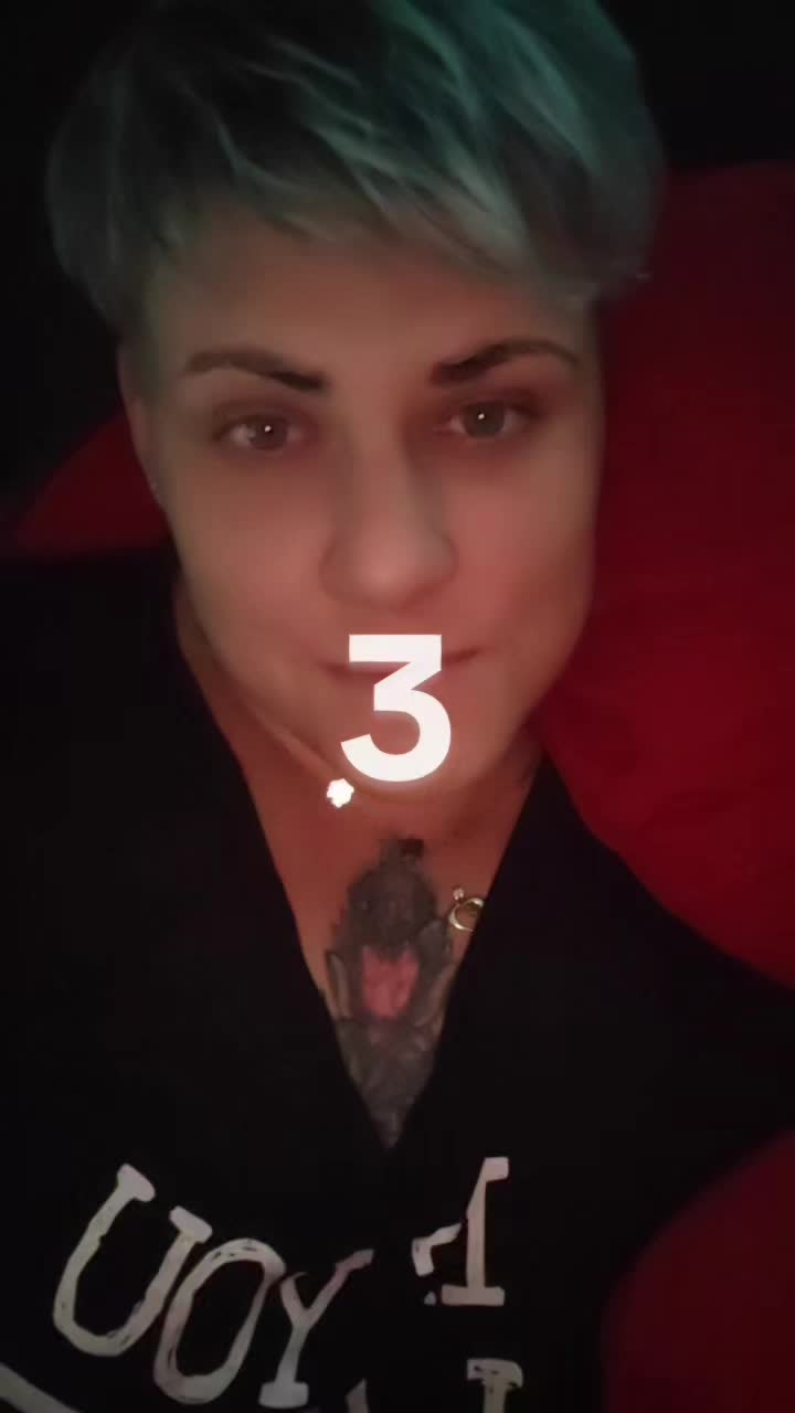 @Stindeliinos