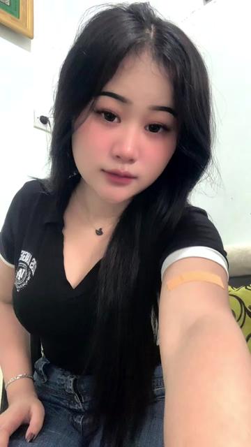 @velicyaa