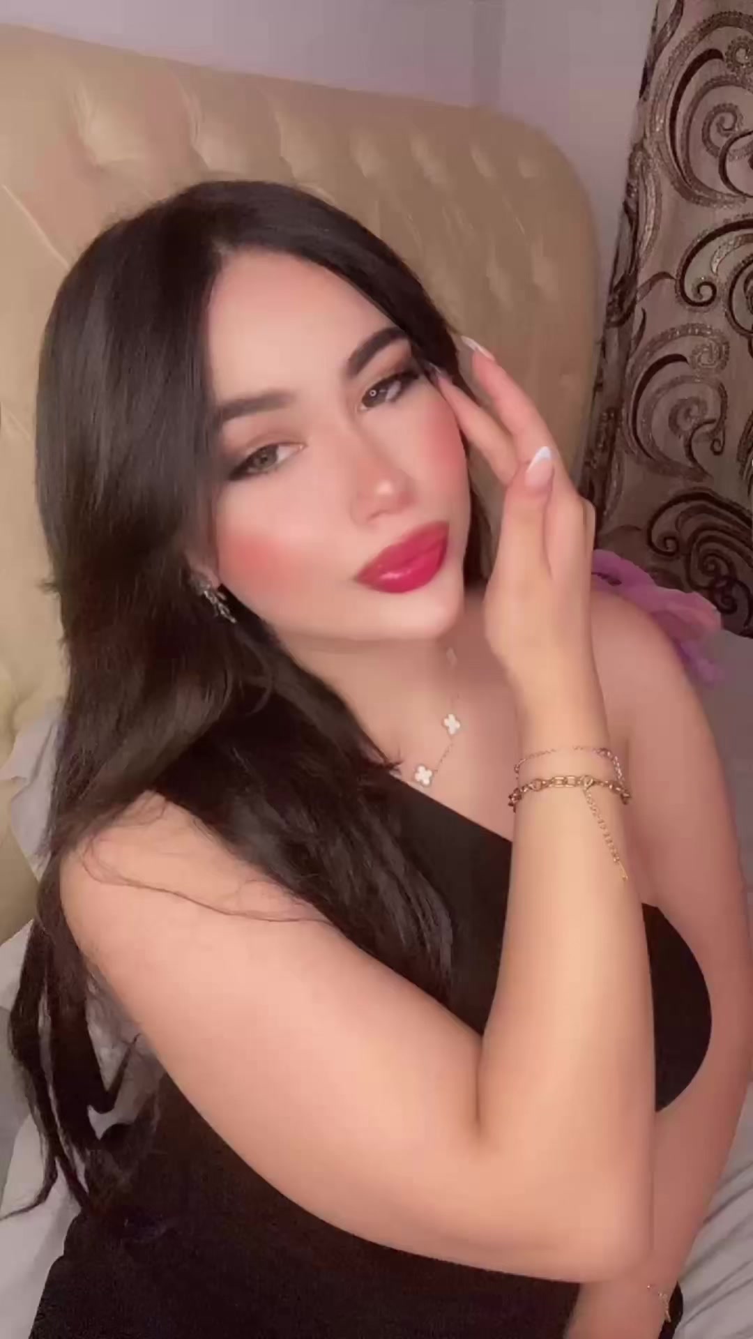 @Chaima riahi 🧸