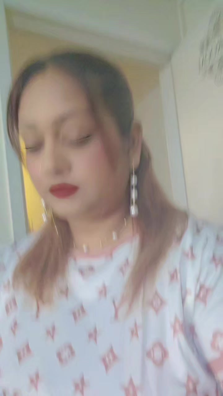 @kesh🦋🎶💞