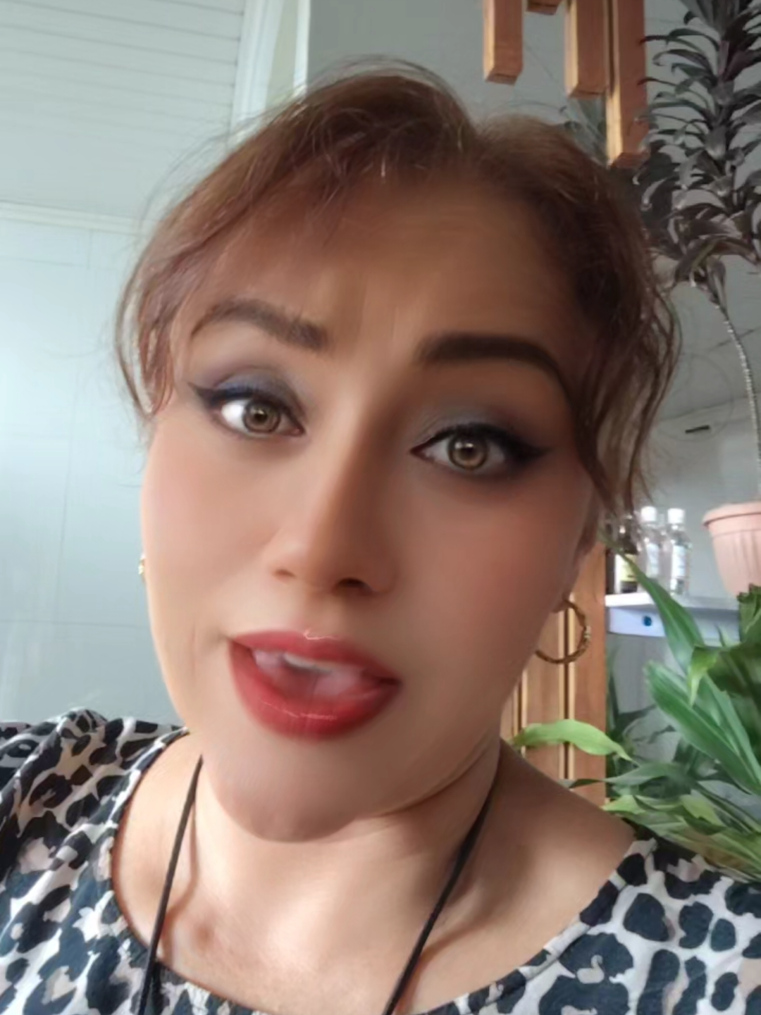 @ThaityRozOficial