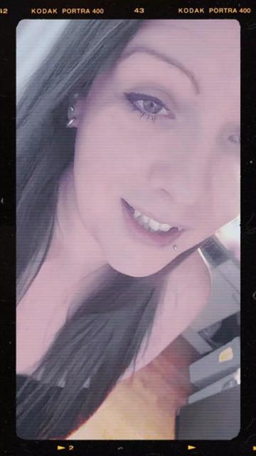 @einfachmely