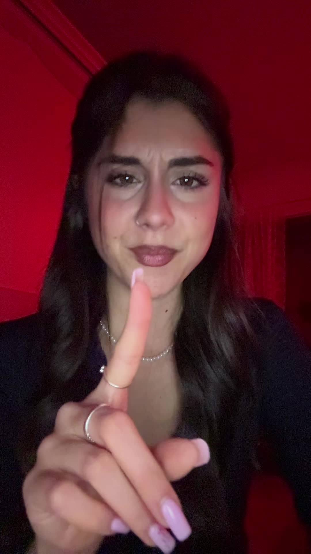 @𝐴𝑟𝑦