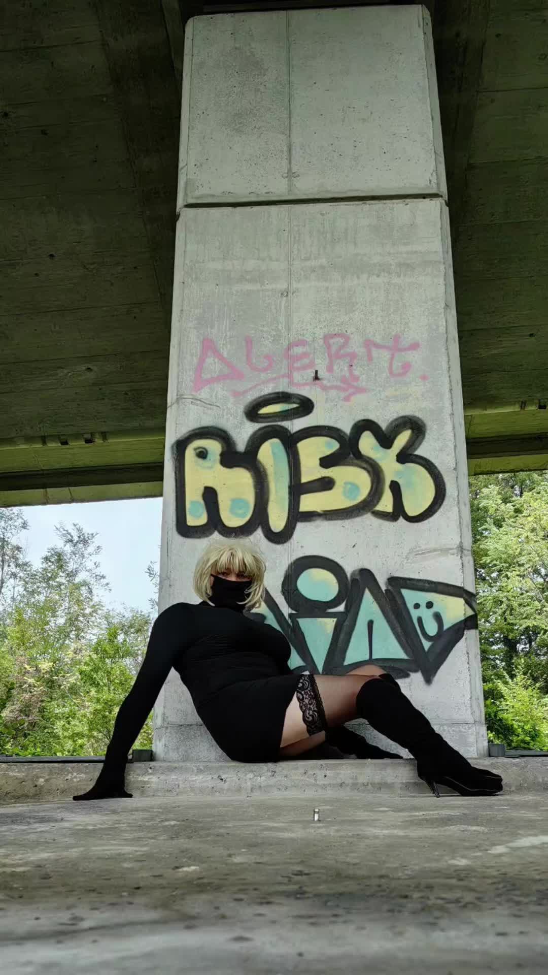 @Veliatrans