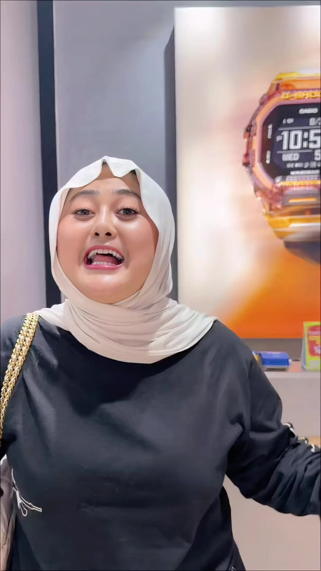 @dindafirtiany