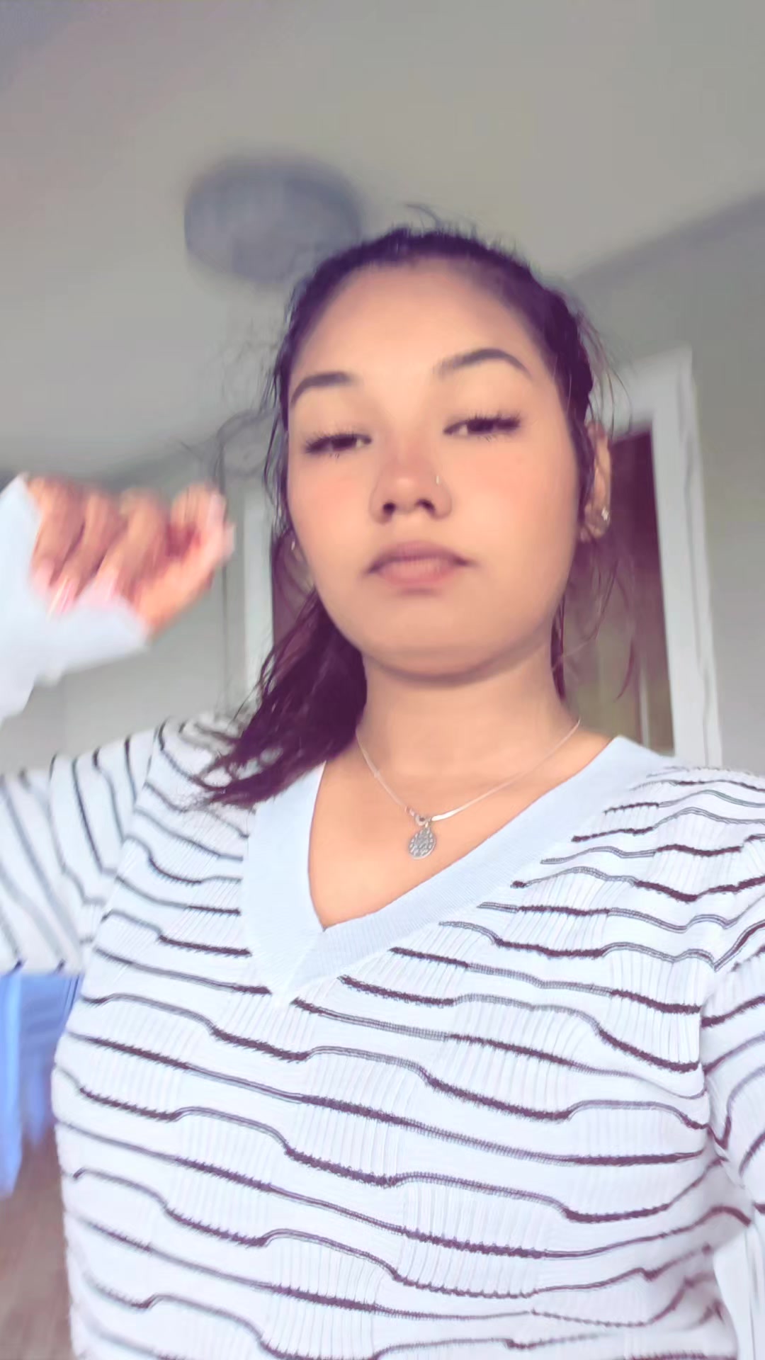 @𖣂
