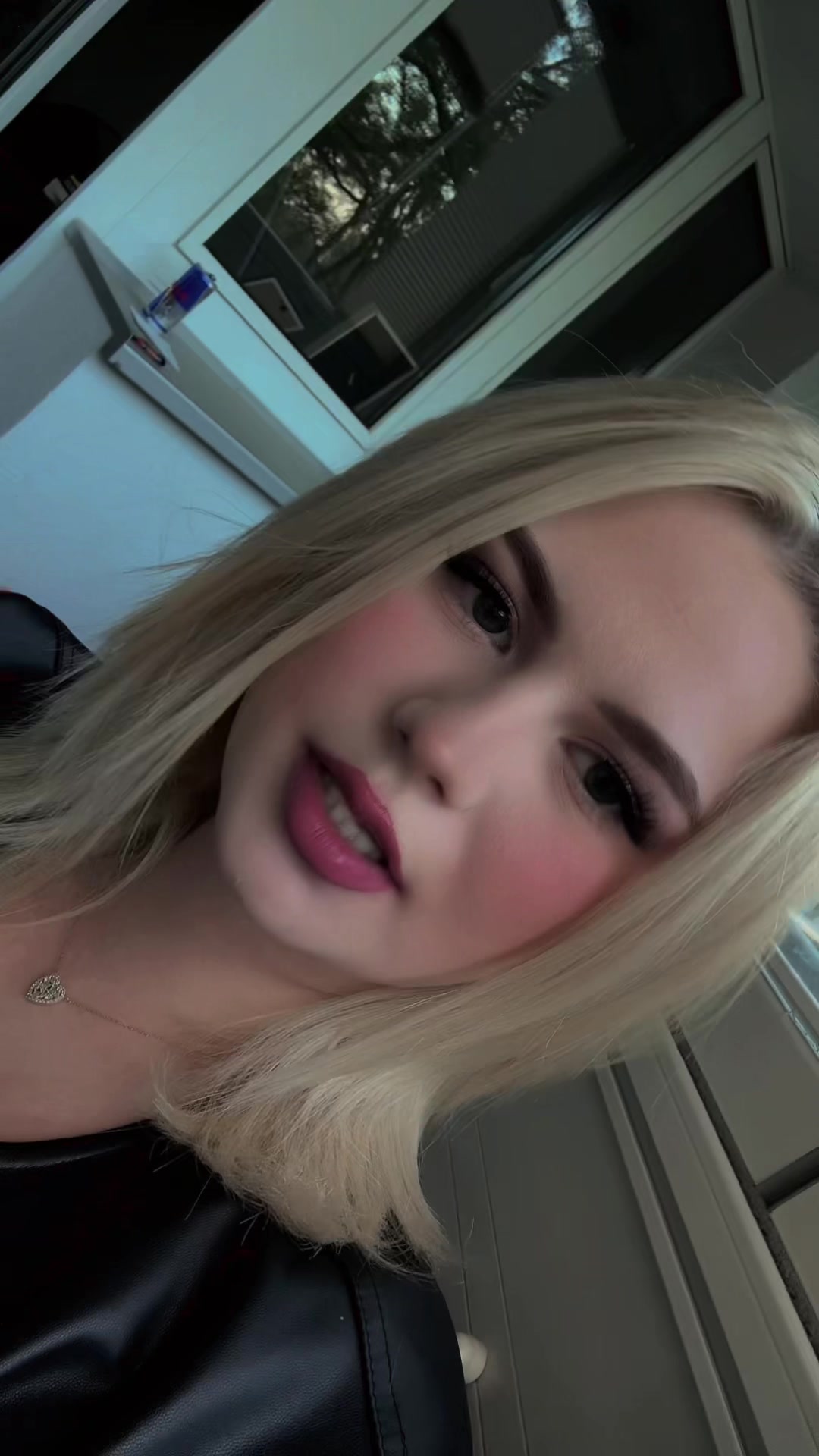 @vllrbella