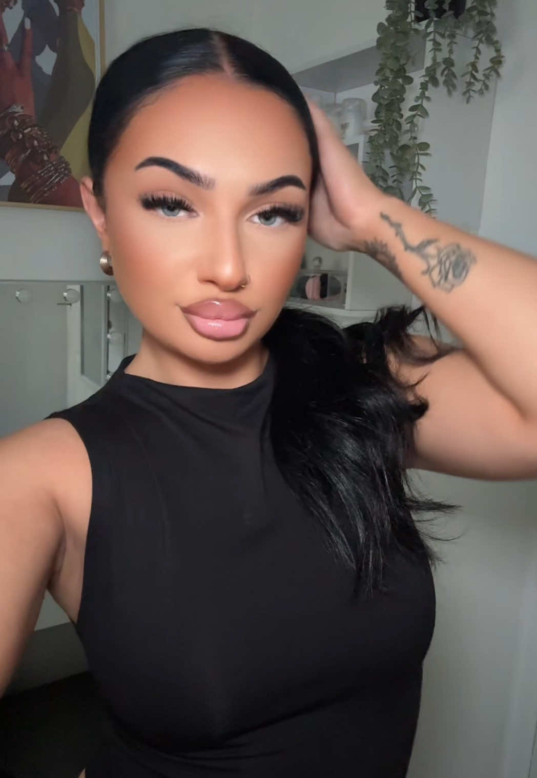 @Kelly👩🏻🖤