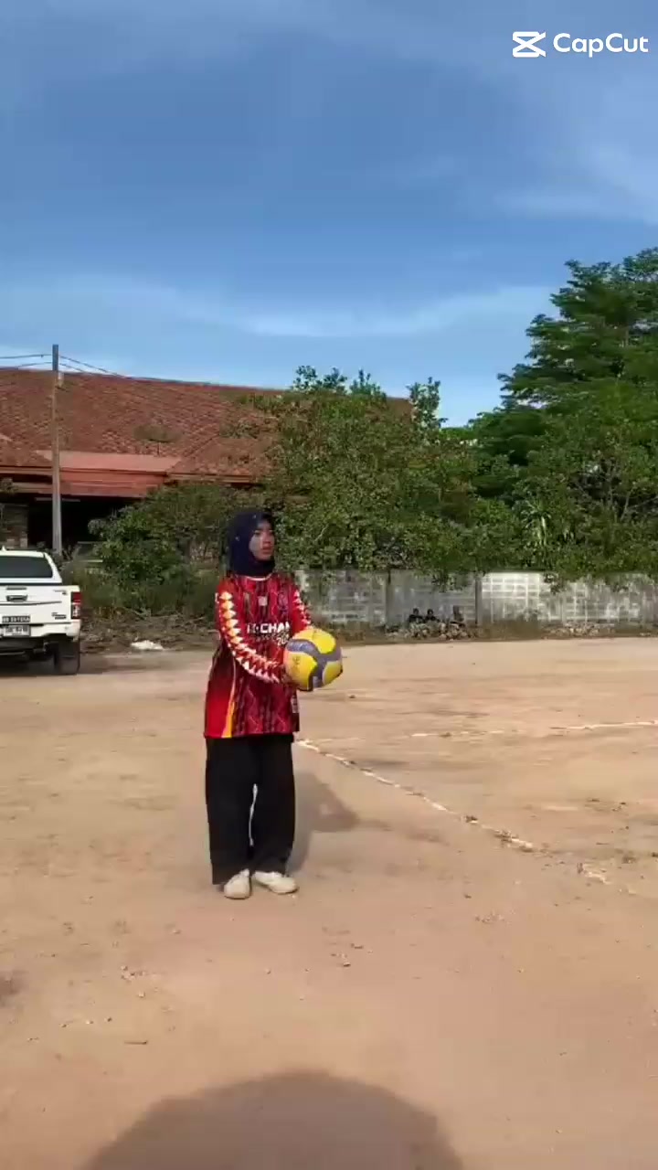 @ญาญ่า ฟาเดีย