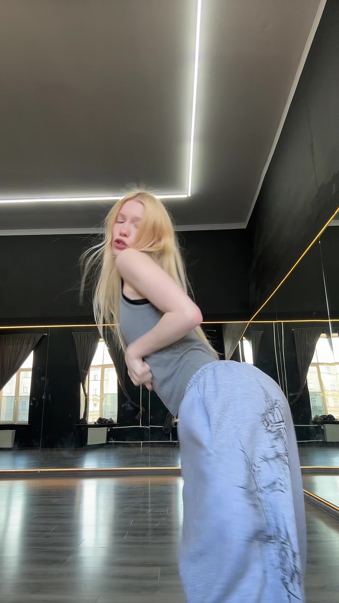 @мэйбик