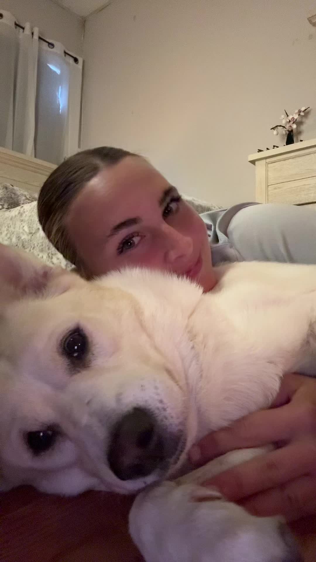 @Bella
