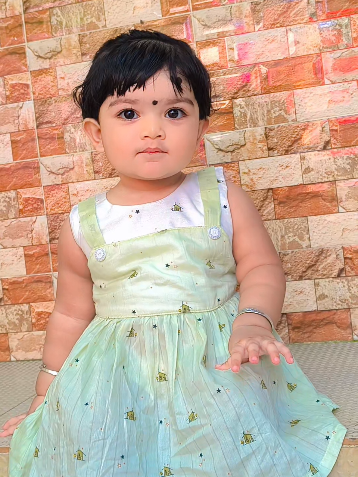 @Dipshikhaaritry