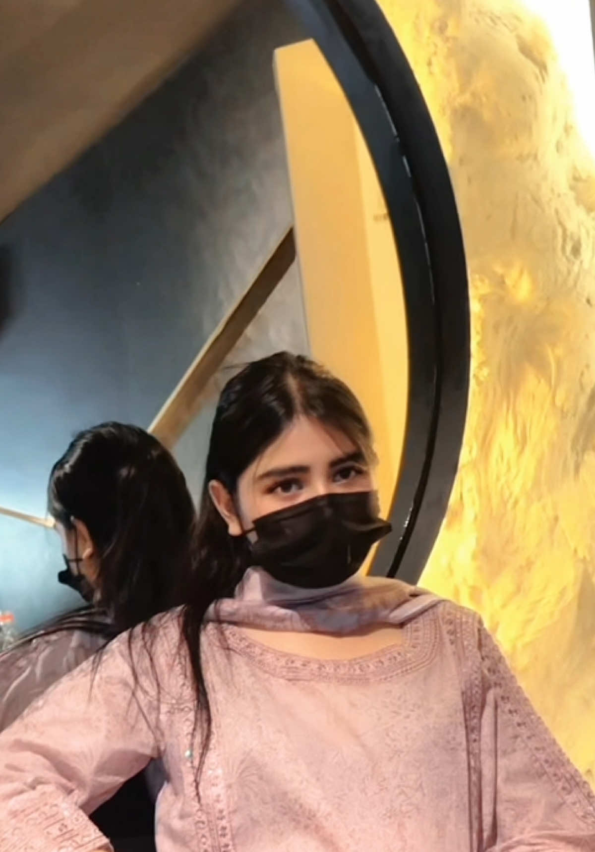 @𝙈𝙚𝙚𝙧𝙪𝙨✨