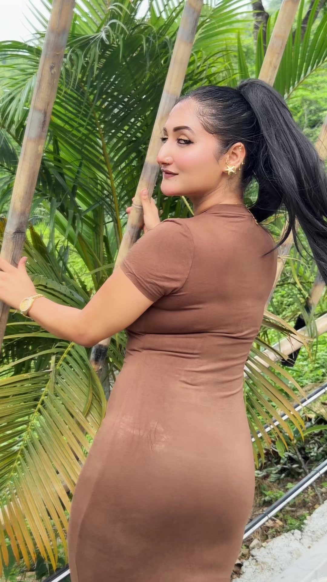 @Nisha Pokharel🔥
