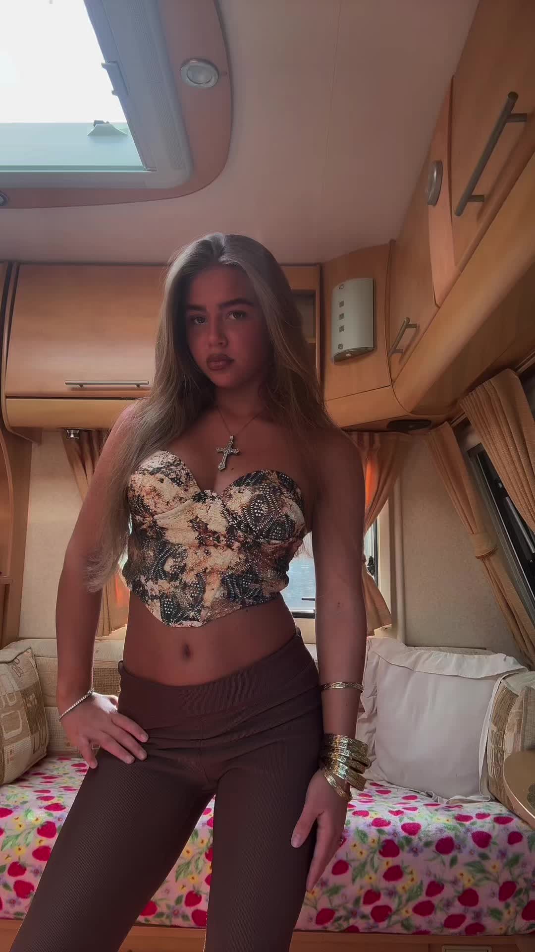@unknown.girl2024