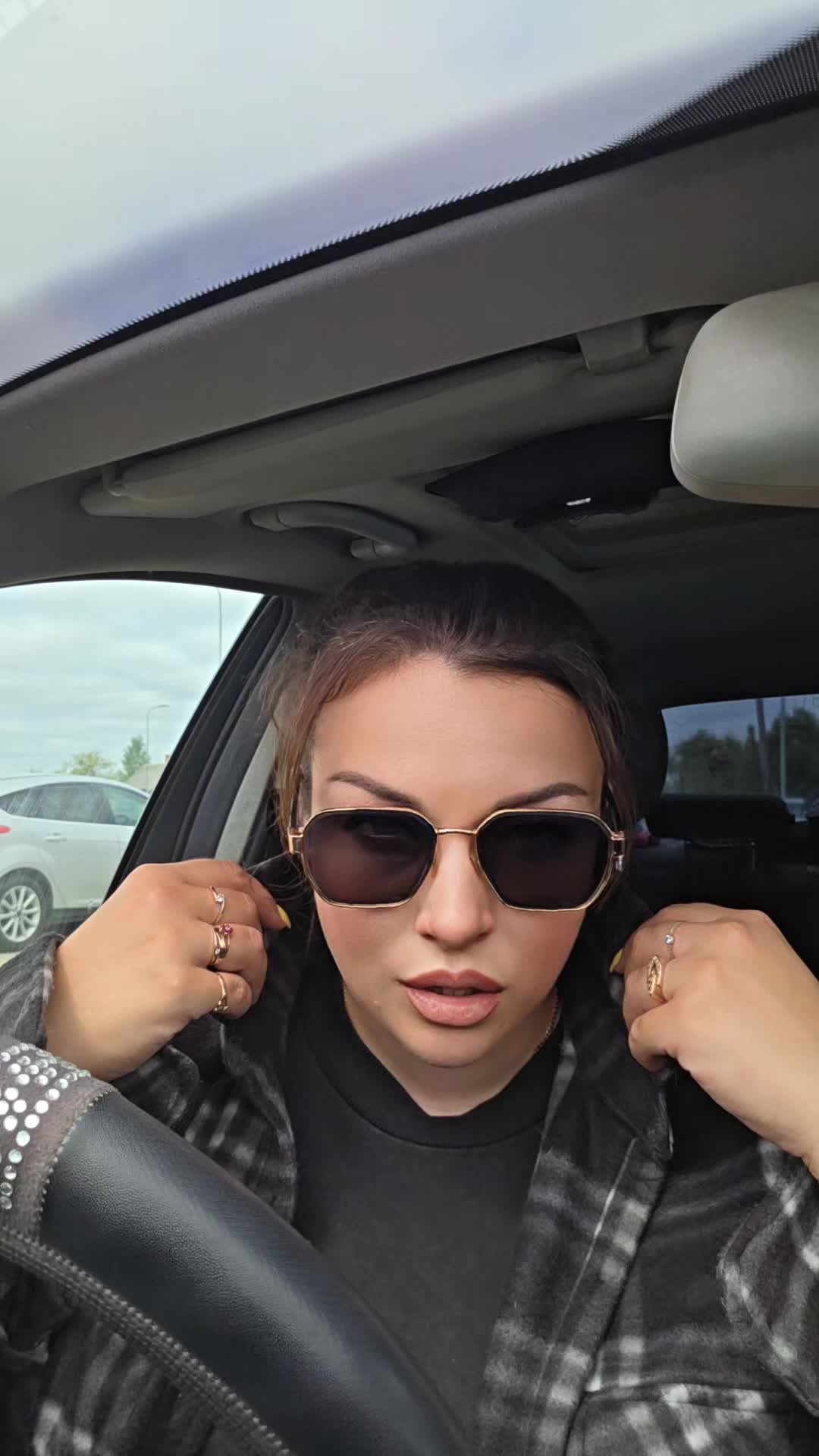 @Лилиана