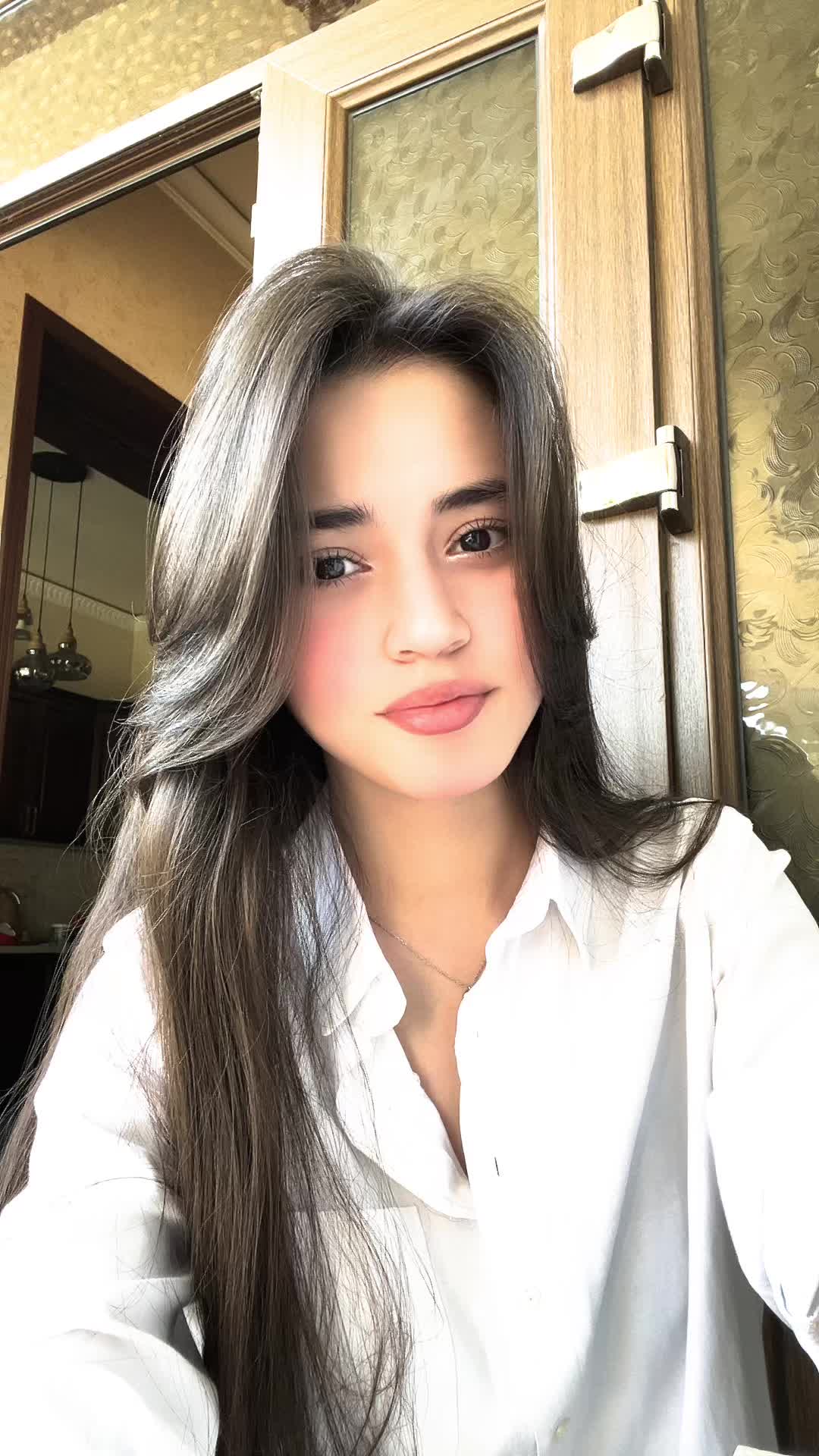 @aripdjanova?