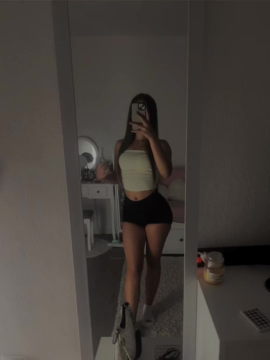 @𝓐𝓷𝓽𝓸𝓷𝓲𝓷𝓪✨🤍🧸