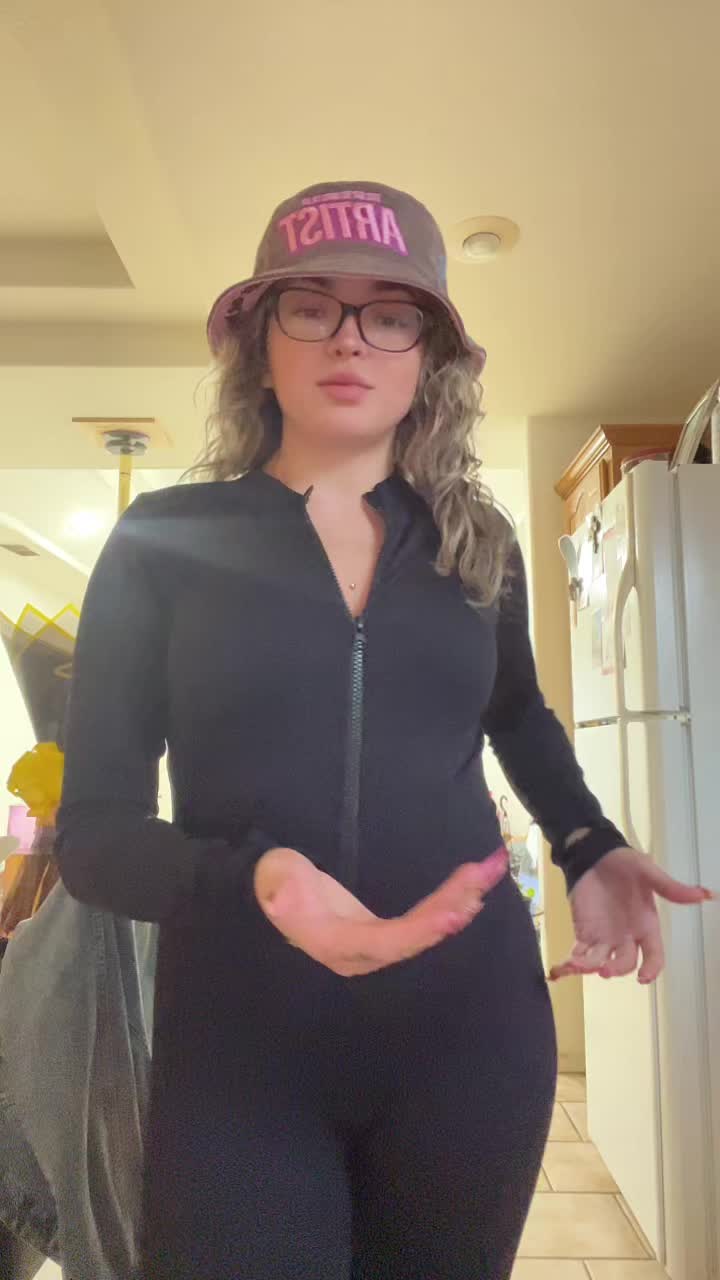 @iam_sashae