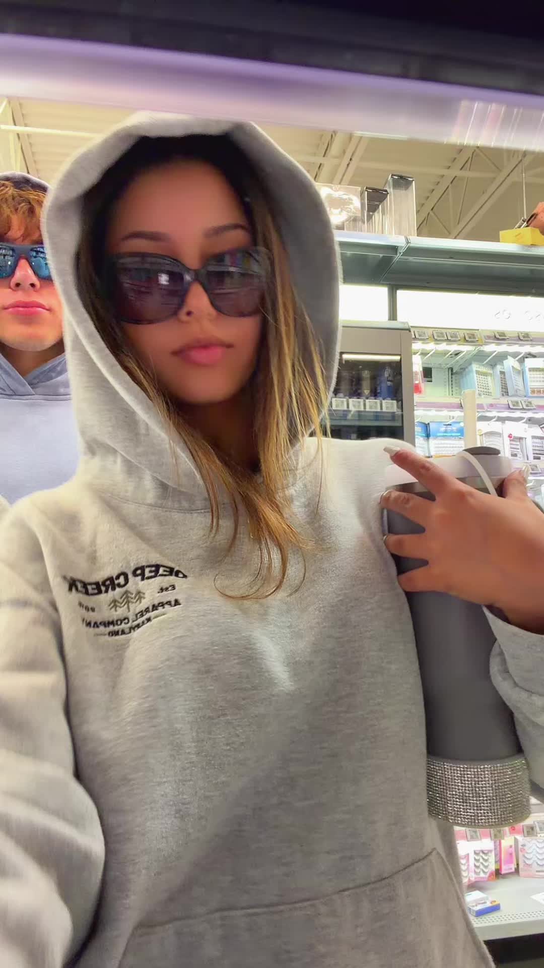 @👑