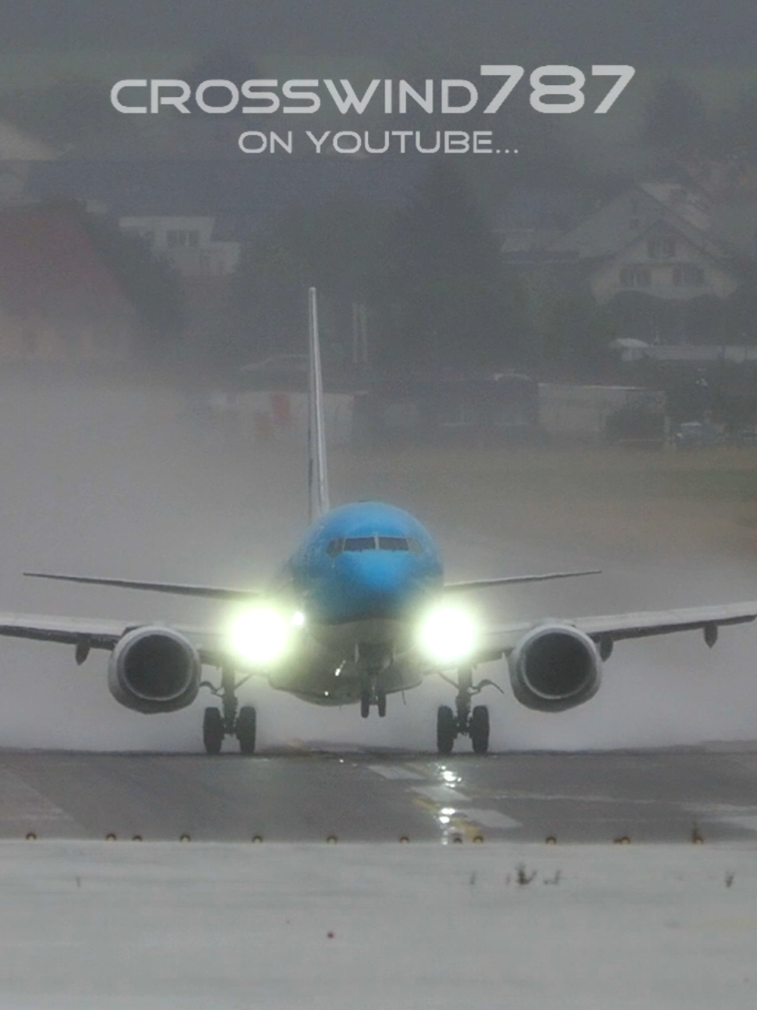 @RWY28