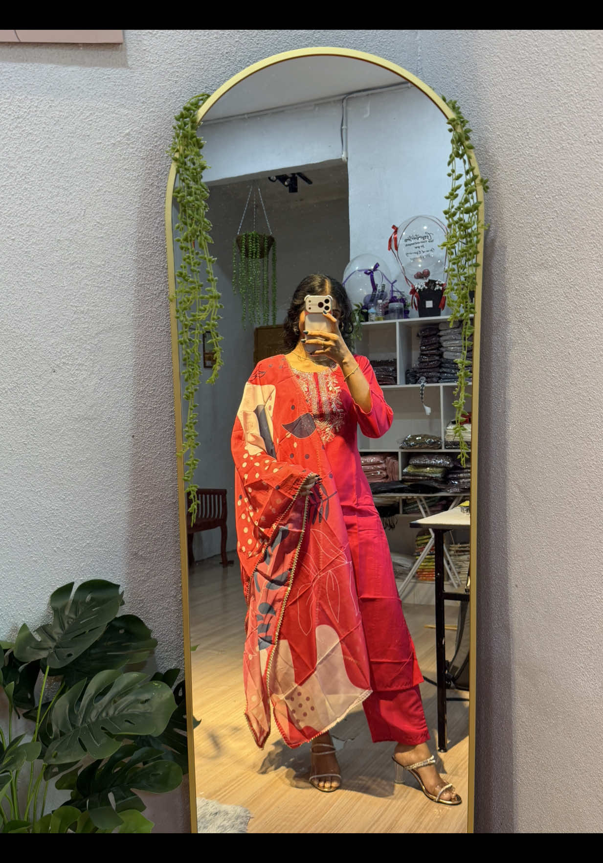 @Triny Boutique
