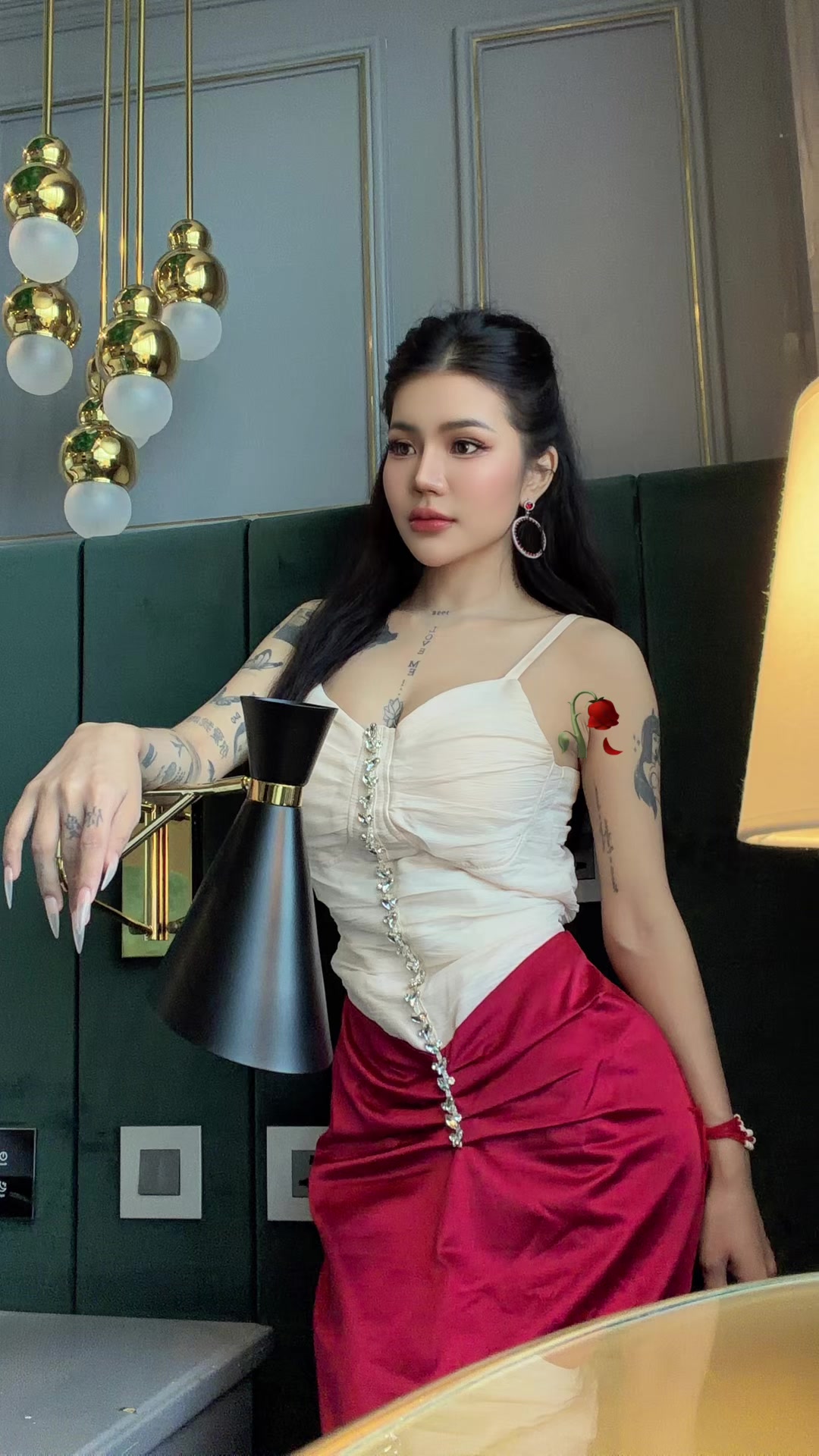 @♐️Tha zinoo🇲🇲王丽梅 🇨🇳5.7M✅