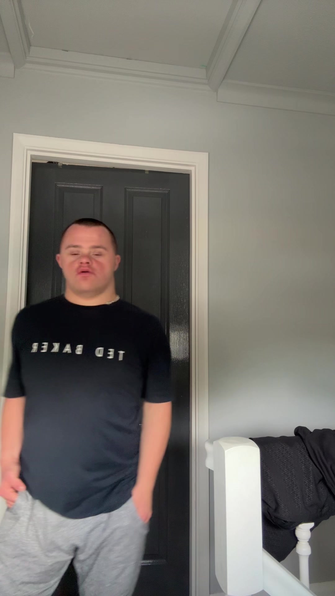 @Max._knight