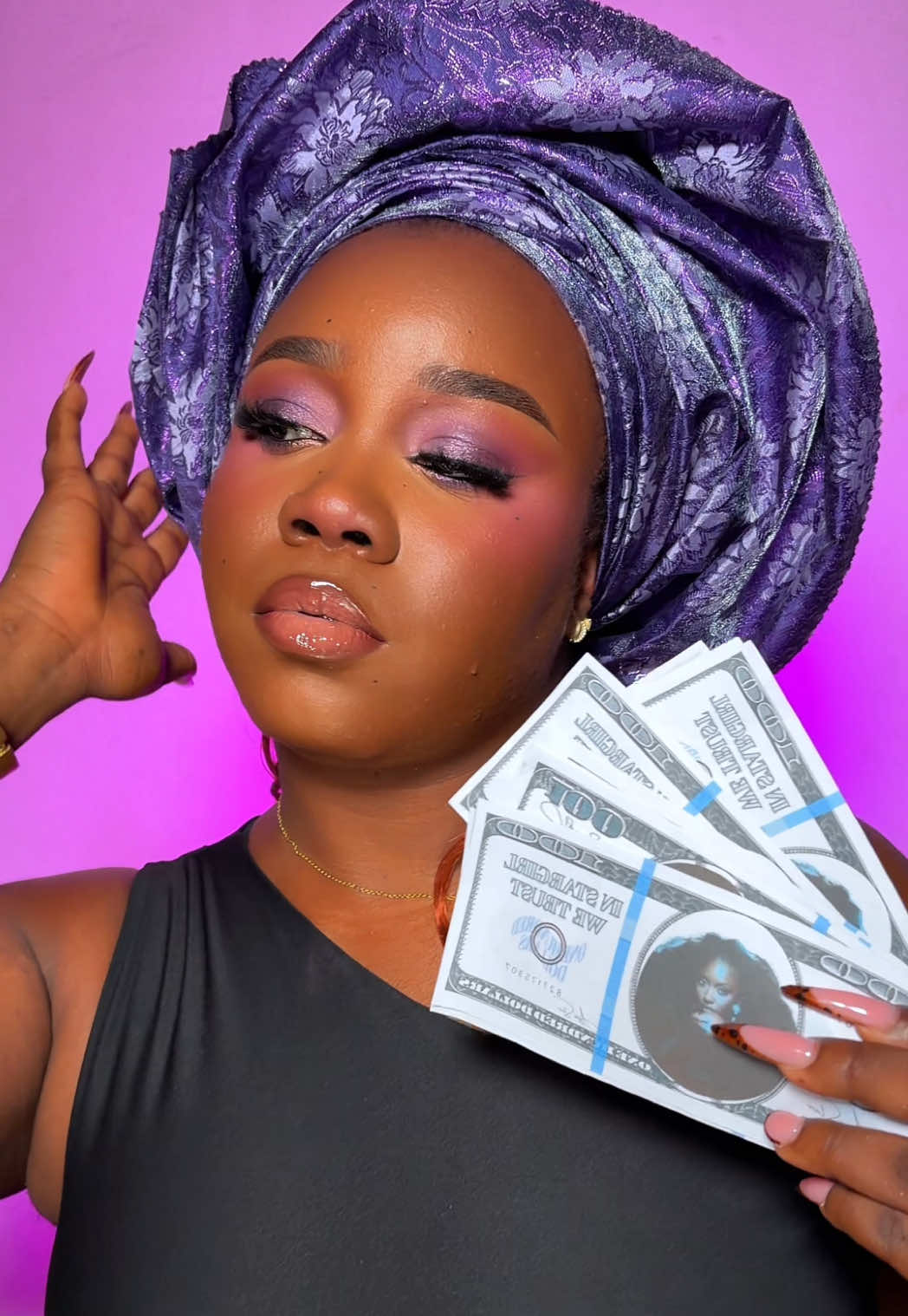 @Adeola | Beauty + Lifestyle 💞