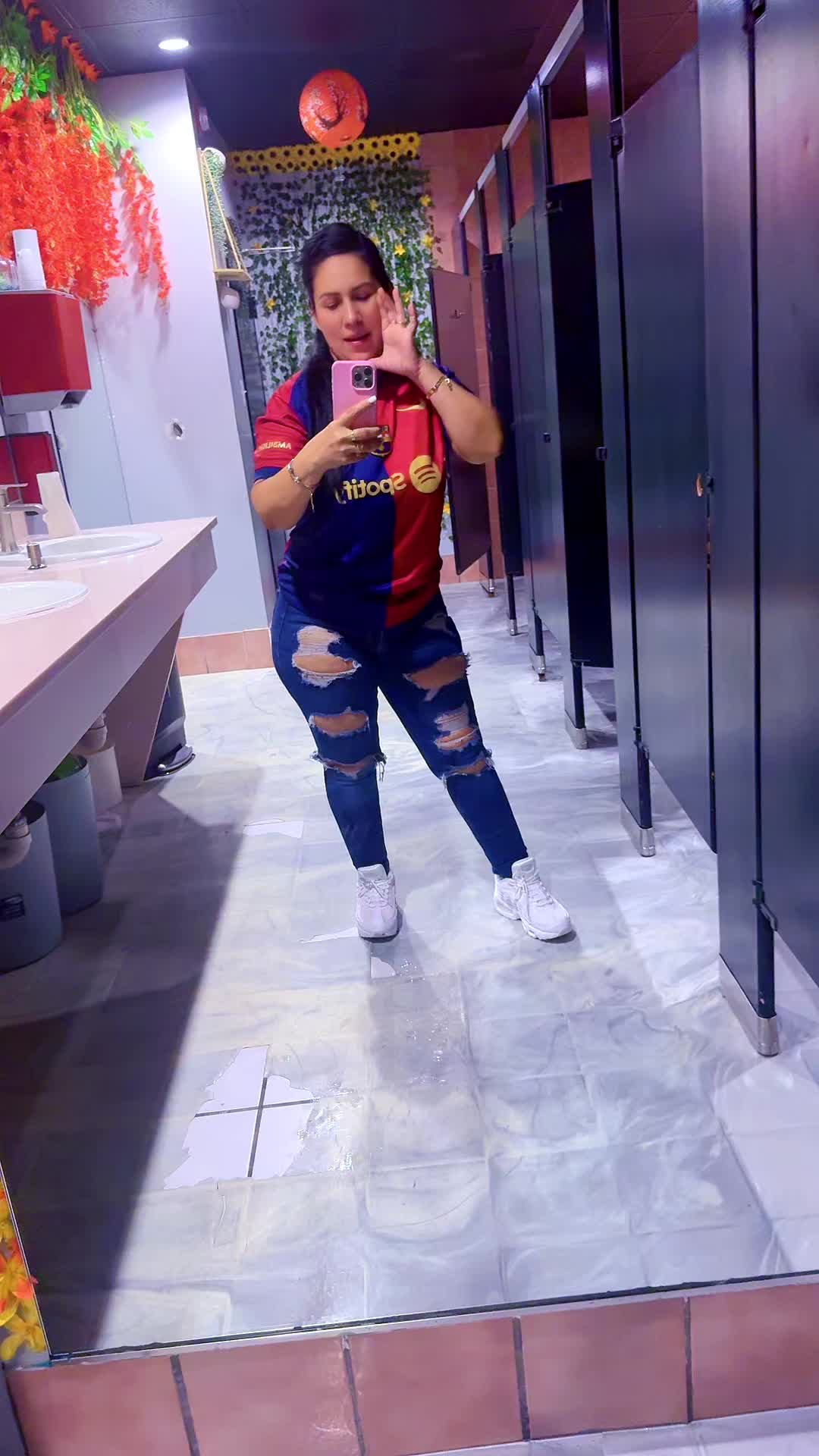 @Karol Aguilar
