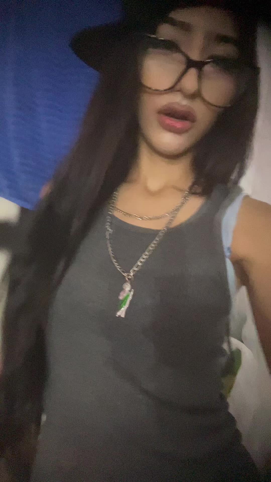 @la_leal_LD