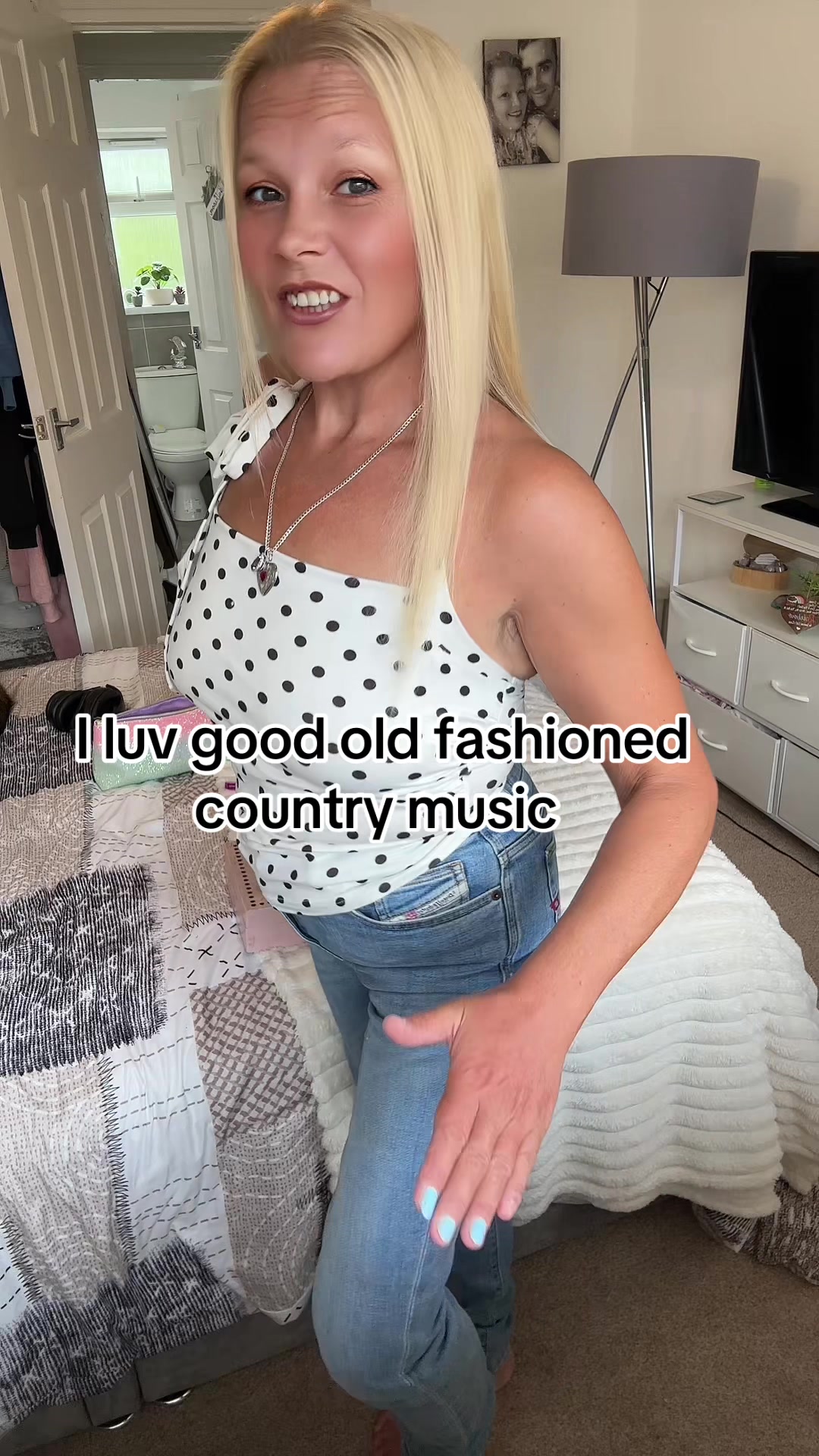 @🥒Miss_B_jadey_marie_martha_🦋