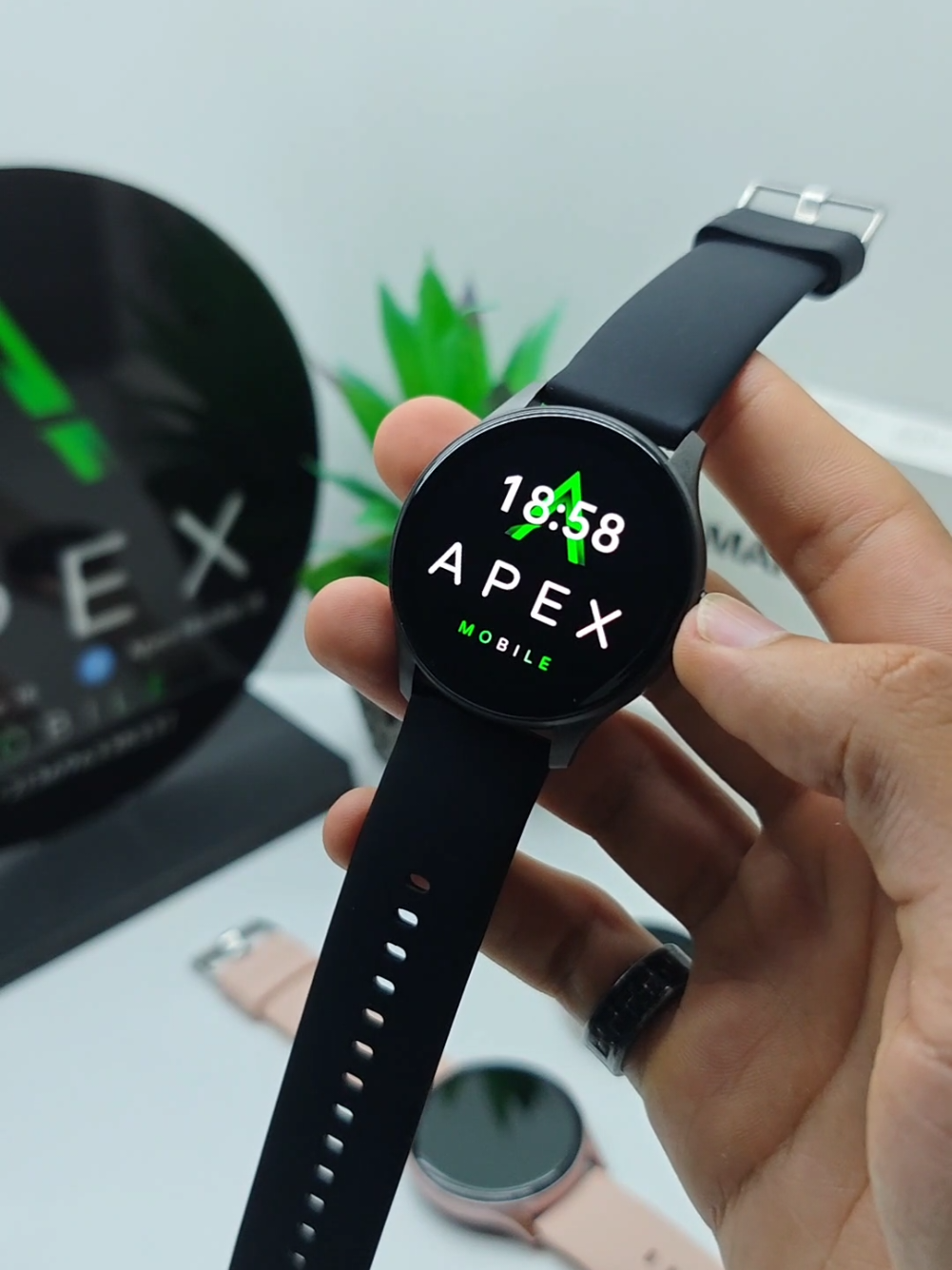 @Apex Mobile 18