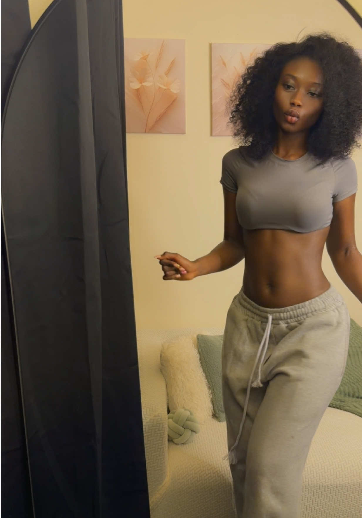 @ChillGirlVibes