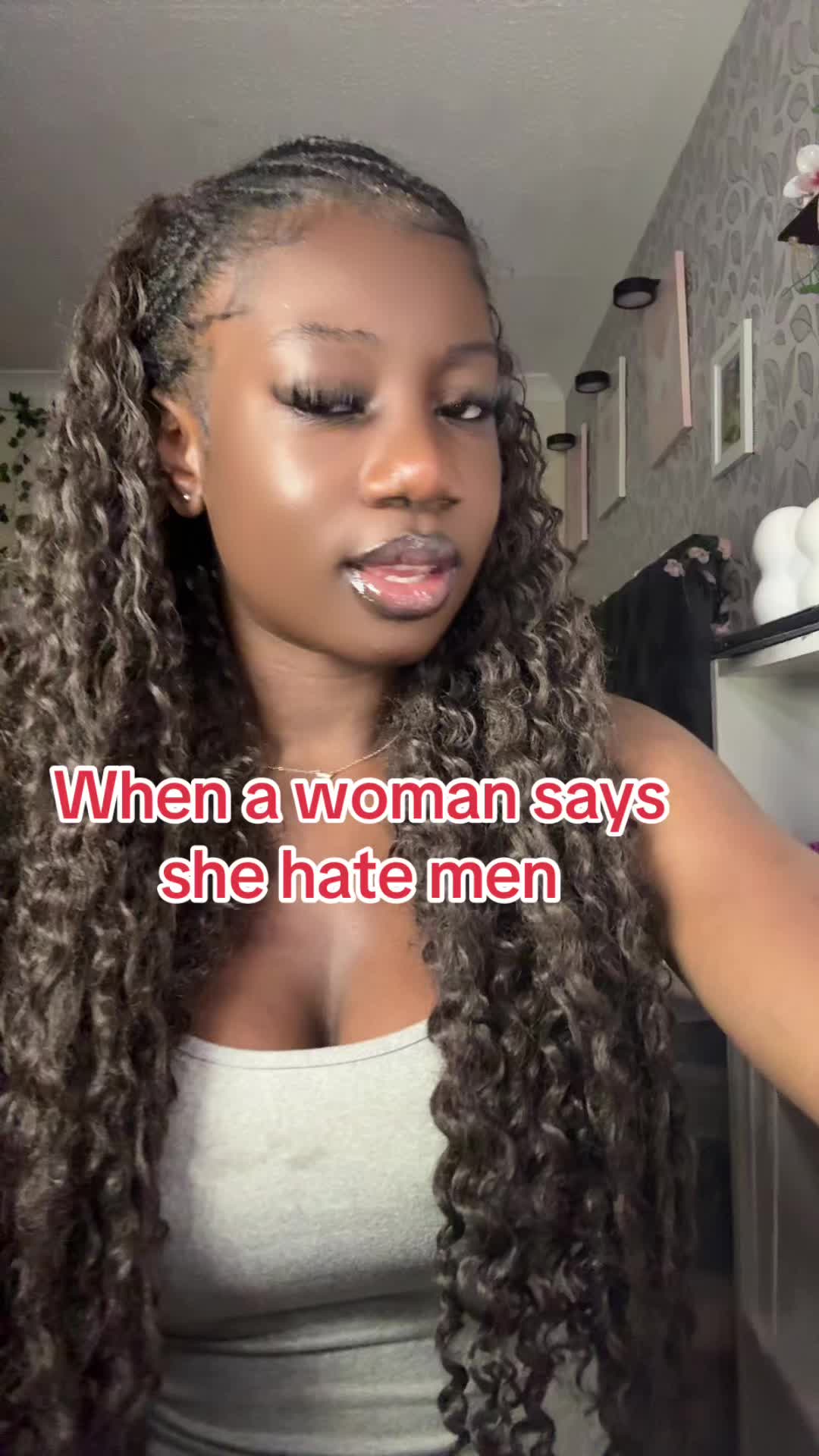 @𐀔